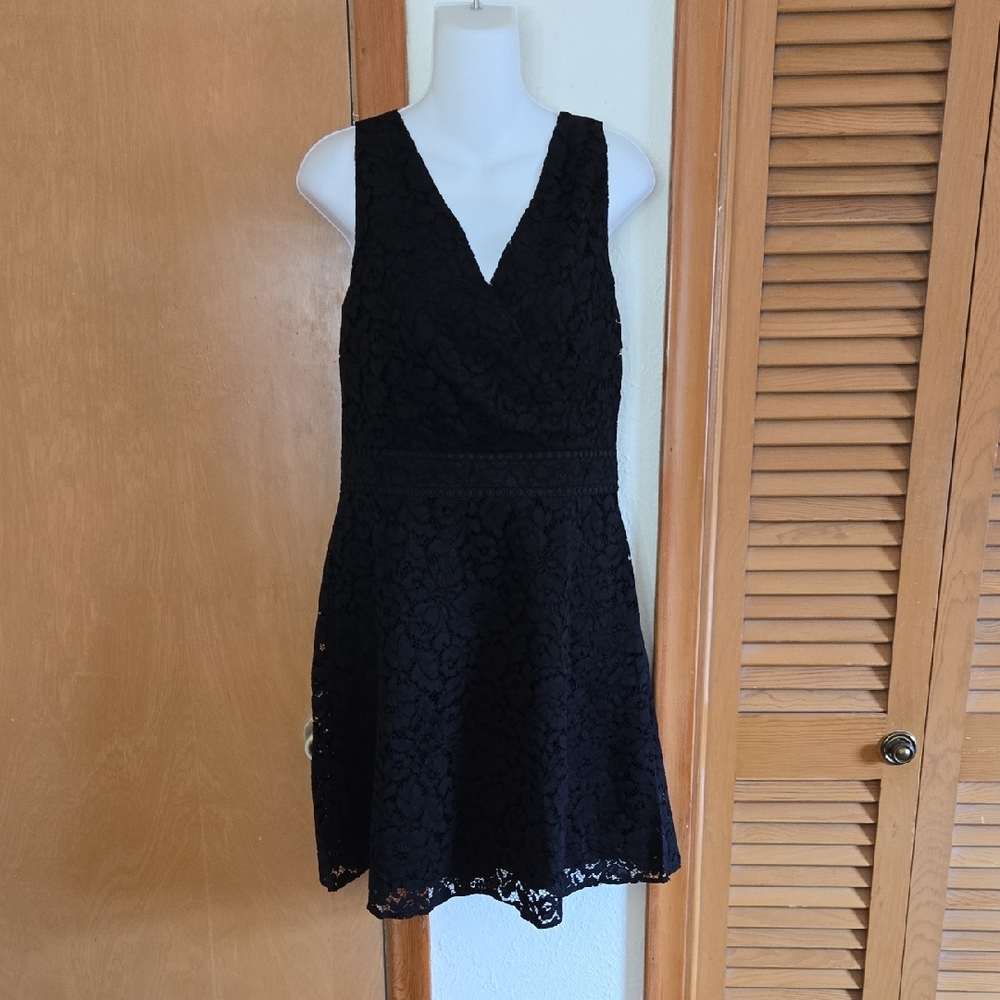 NEW Ann Taylor Loft Black Lace Wrap Top Cocktail Dress 8